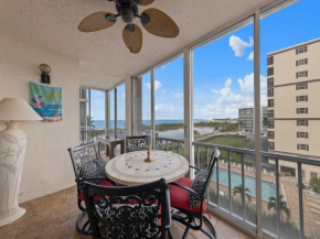 Creciente 515, 1 Bedroom, Gulf Front, Elevator, Heated Pool, WiFi, Sleeps 2